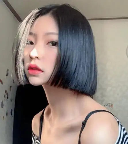 发型欣赏好看的直短发