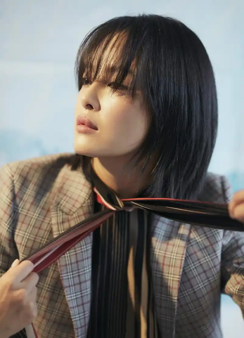 辛芷蕾时尚靓丽魅力写真图片