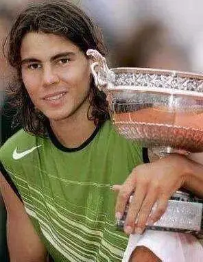 纳达尔,你要伟大而虔诚地忠于自己的梦想