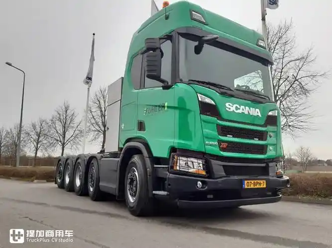 定制款斯堪尼亚r650xt牵引车实拍,5轴车型,轻易拉百吨不成问题 - 第21