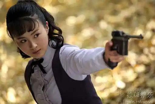 吴婷剧照搜狐娱乐讯 据悉,大型谍战题材电视剧《黑狐》于日前在北京