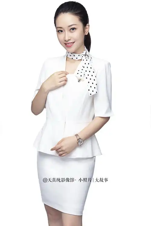 女生商务形象照职业形象照