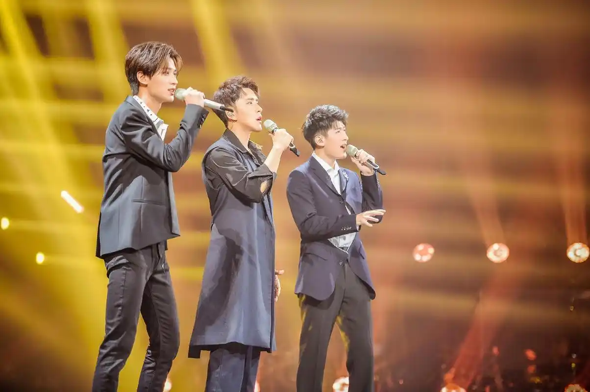 背后的意义才是舞台上爆发的动力 周五晚20点10分湖南卫视《声入人心