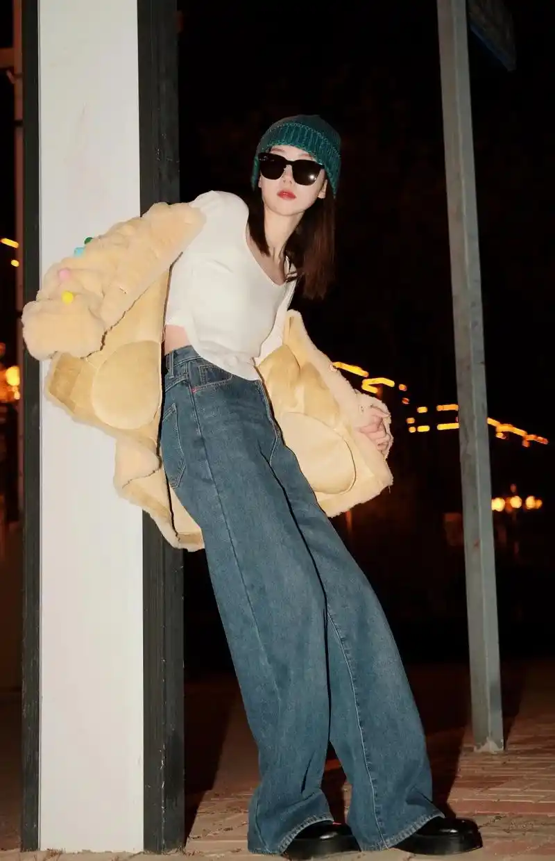 该用哪张当封面你们快选选.#摄影 #复古#怪晖风格#街拍姿势 - 抖音