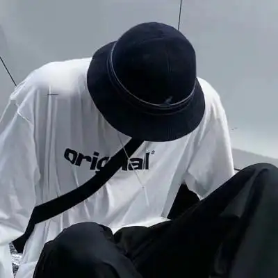 qq帅气冷酷头像男生