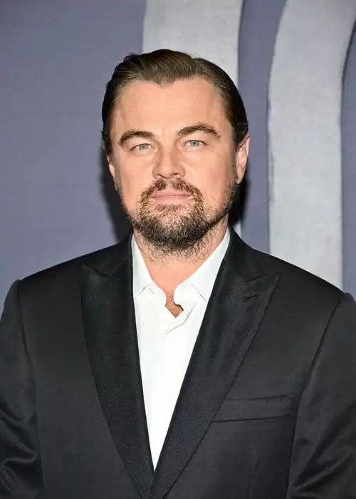 好莱坞巨星莱昂纳多迪卡普里奥的奇怪卧室习惯曝光