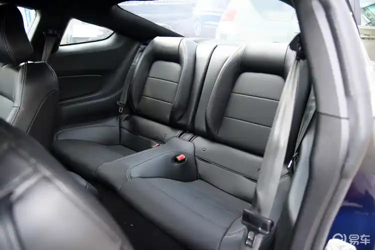 【mustang后排汽车图片_车mustang汽车图片】福龙福特-易车