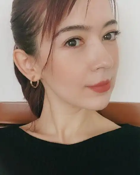 帕夏古丽·都鲁坤,主持人尼格买提老婆帕夏古丽·都鲁坤,主持人