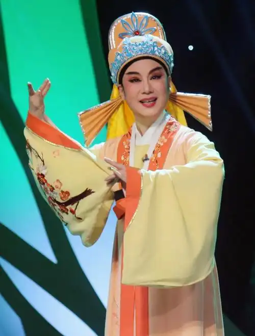 致敬越剧人钱惠丽的越剧人生这个女人有点帅