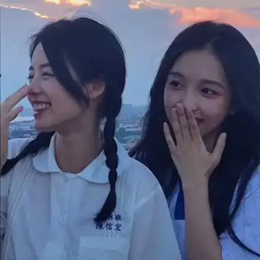 蓝色系温柔干净闺蜜女头/人_微信头像_我要个性网