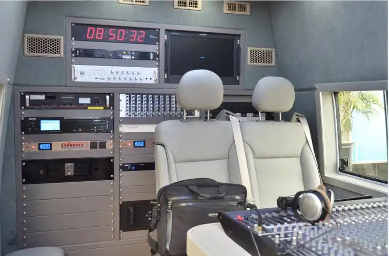 贺州人民广播电台