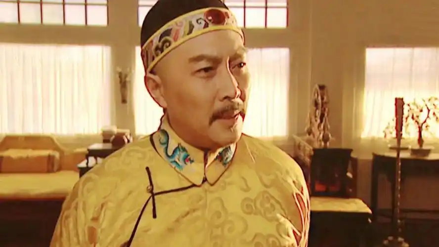 雍正为纠正民风放大招,拾金不昧者赐七品顶戴,引发多省百姓效仿