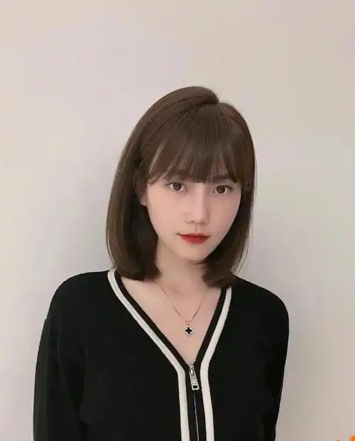 精致短发超级显脸小适合所有脸型