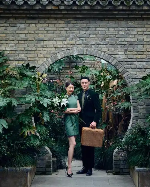 摄影师葛梦群的婚纱摄影作品《旗袍》