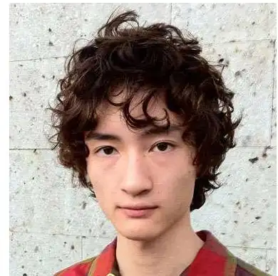 男生波浪头~~~~~~~~~~求照片