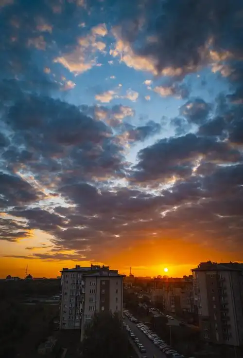 背光建筑 -免费图片素材下载 - 西田图像sitapix