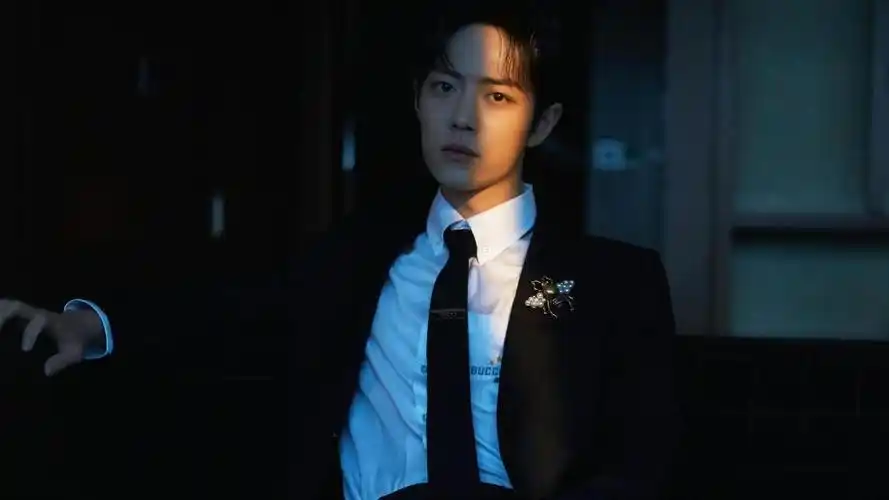 肖战天秤刺绣西服帅气迷人写真,高清壁纸图片,大陆明星-回车桌面