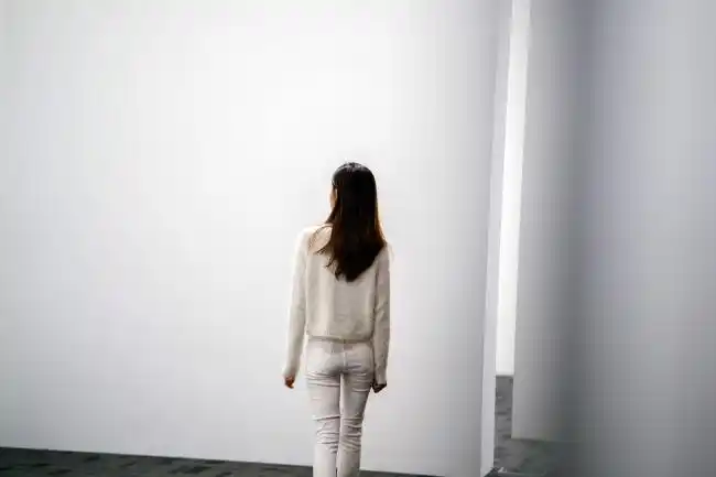 时尚女生背影图片