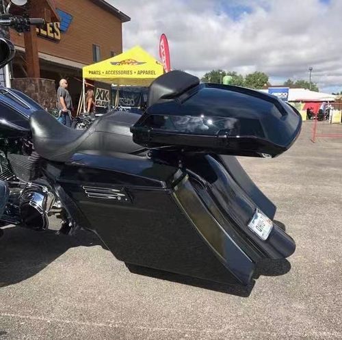 现货国产精品哈雷公路双灯大道滑翔路王改装扁尾箱 带靠背后顶箱