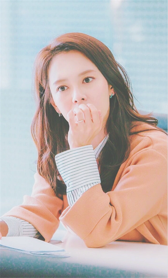 宋智孝真的很美,笑起来好耀眼好治愈啊!有喜欢她的小可爱吗?