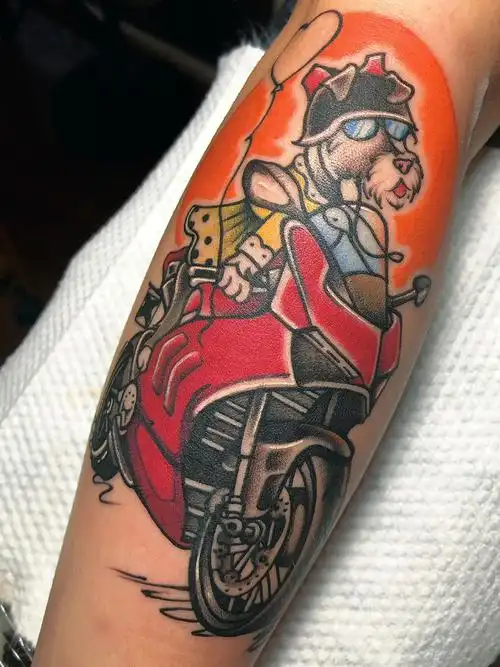 纹身会说话摩托77雪拉瑞等于拽姐标签