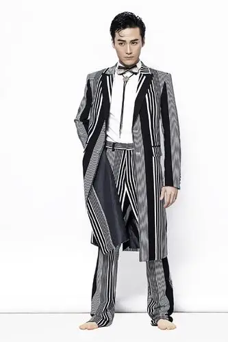 茅子俊酷炫时尚写真高清图片15