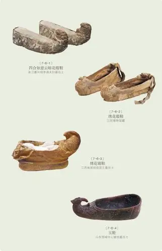 书摘|双凤衔花宫样弯:明代审美里的"三寸金莲"