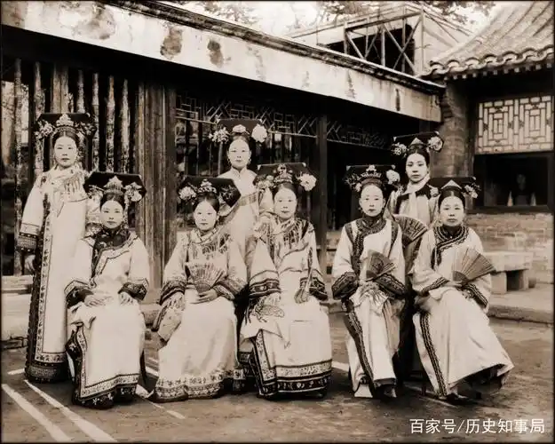 老照片:1840-1912年清朝末期中国社会图景,最后一张是受刑农民