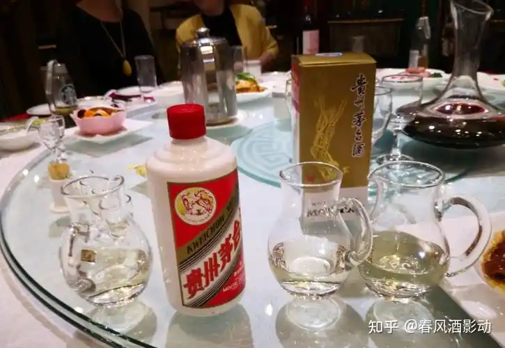 四川68岁老汉家藏万瓶茅台酒引网友沸腾还认干儿子吗