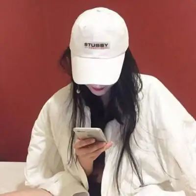 [女头] [韩系头像] [潮流] [个性潮流] [混搭] [气质] [半身] [女神]