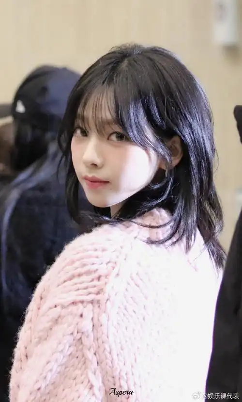 吴世勋,车银优 ,罗渽民,黄铉辰,朴成训 ,林允儿 ,裴珠泫 ,金智秀