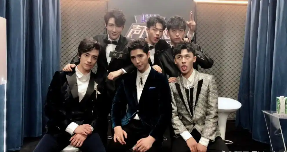 声入人心阿云嘎郑云龙合唱《歌剧魅影》,网友:云次方女孩圆满了