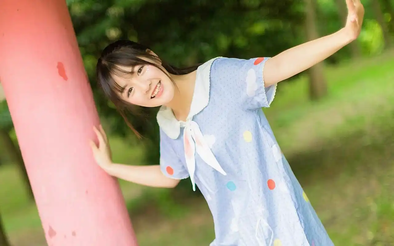 清纯少女可爱小清新甜美写真图片壁纸