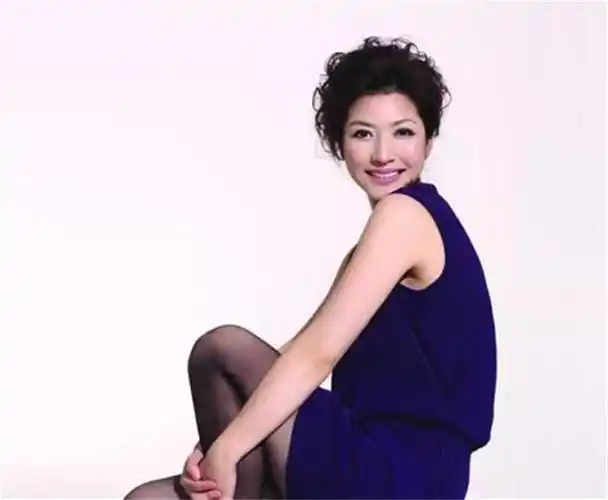 主持人吉雪萍出问题了