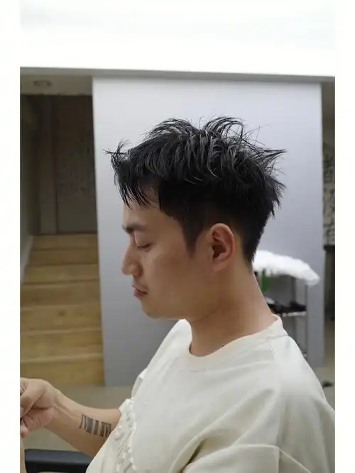 日系写真  #男士发型设计  #日系  #男士发型参考  #今日发型  #男生