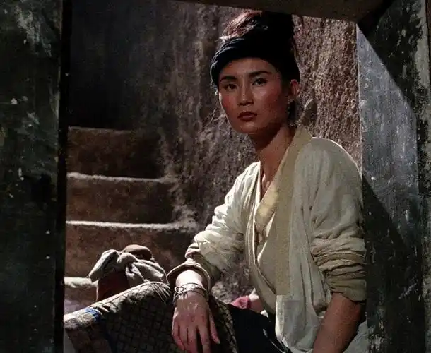 张曼玉在《新龙门客栈》中的角色妩媚至极, 喜欢吗?