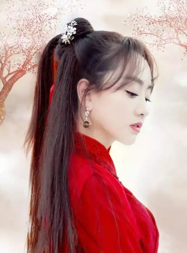 离开了《凤囚凰》,杨蓉却成就了另一部戏!造型比缝纫机好看太多