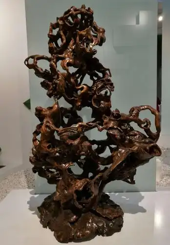 吉林市博物馆——松花湖浪木