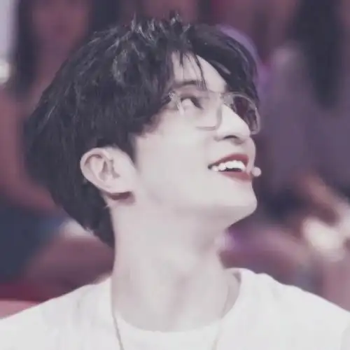 薛之谦qq头像超清 超清好看的薛之谦帅气头像图片