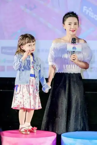 马雅舒携米雅爱登亮相混血萌娃圈粉