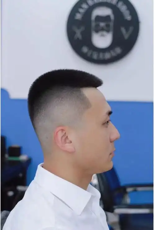 男士发型别乱剪,看看这4种,真帅气