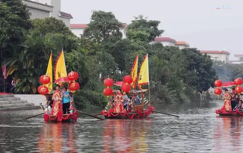 【秋装与妹纸摄影图片】生活摄影_太平洋电脑网摄影部落