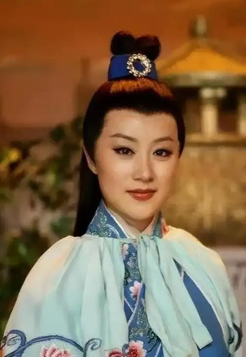 曹银娣最美越剧小生背影倾倒千万粉丝徐派转陆派风采动人