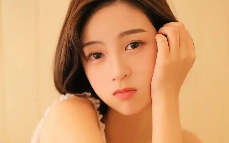 可爱清纯美女私房写真高清桌面壁纸-美女壁纸-壁纸下载-美桌网