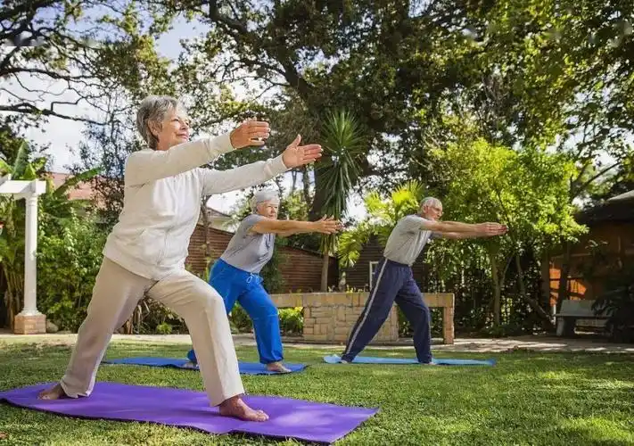 3.老年人晨起进行运动健身有什么禁忌?
