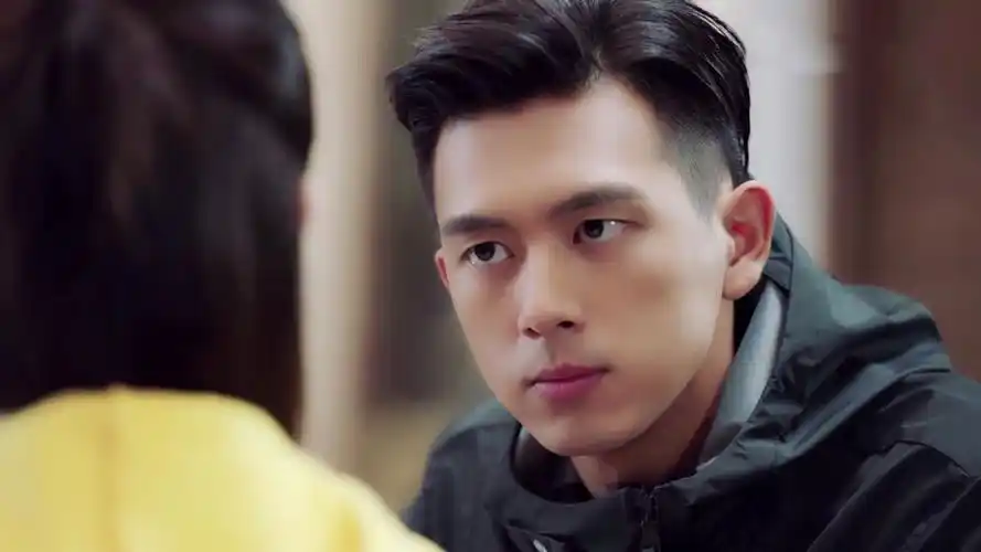 从《河神》到"海洋大使",李现又打了一个漂亮的"