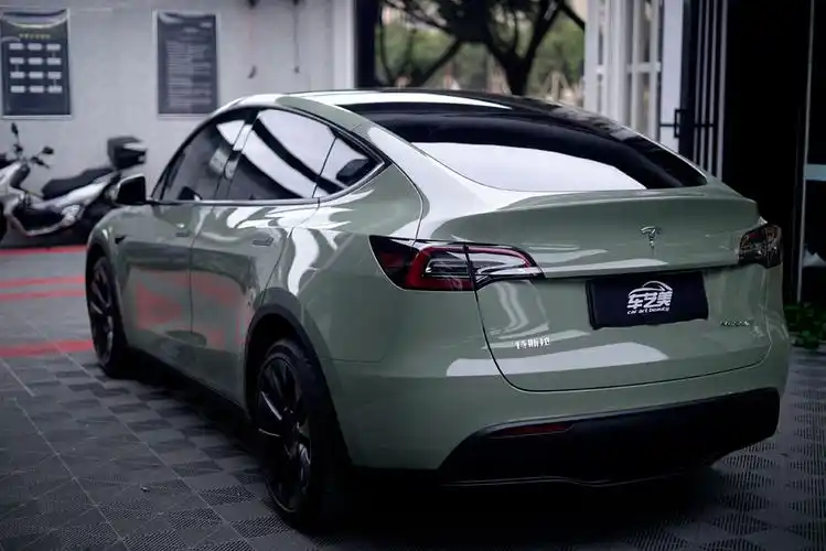 卡其绿 | 特斯拉model y装贴改色膜案例