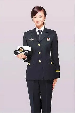 海军的春秋常服