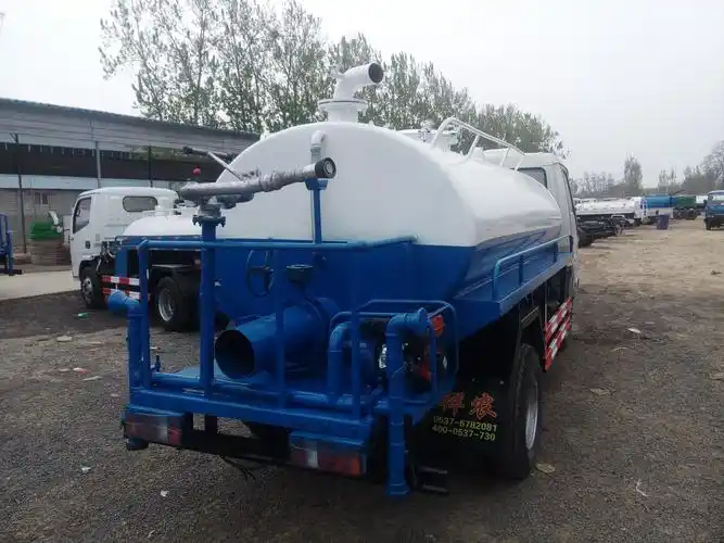 郑州小型除尘雾炮洒水车价格图片行情