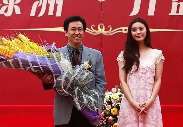 这是连许家印都留不住的女人不是范冰冰白珊珊她倾国倾城